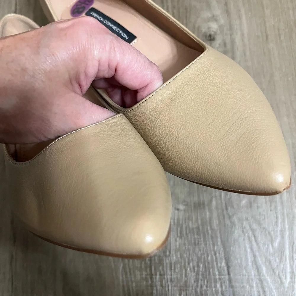 French Connection NWOB size 8.5 tan.
